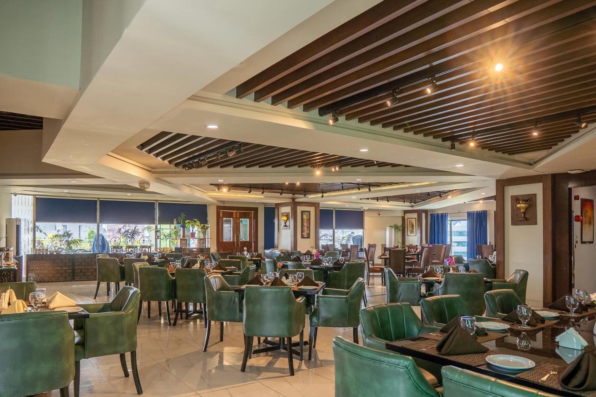 Legend Hotel 伊斯兰堡 外观 照片