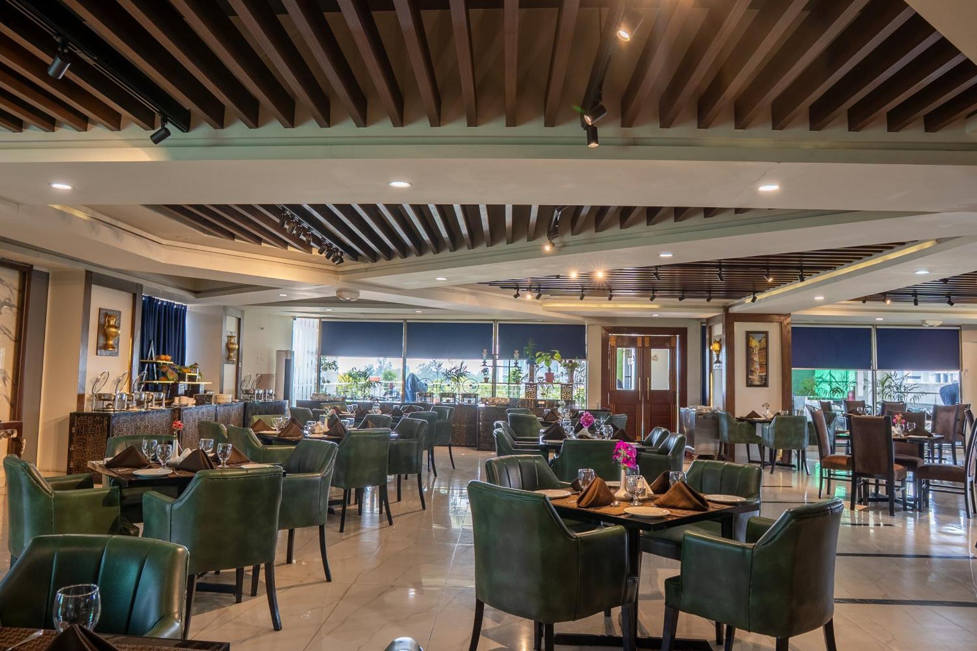 Legend Hotel 伊斯兰堡 外观 照片